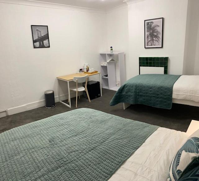 Guest Rooms In Camden Town Лондон Екстер'єр фото