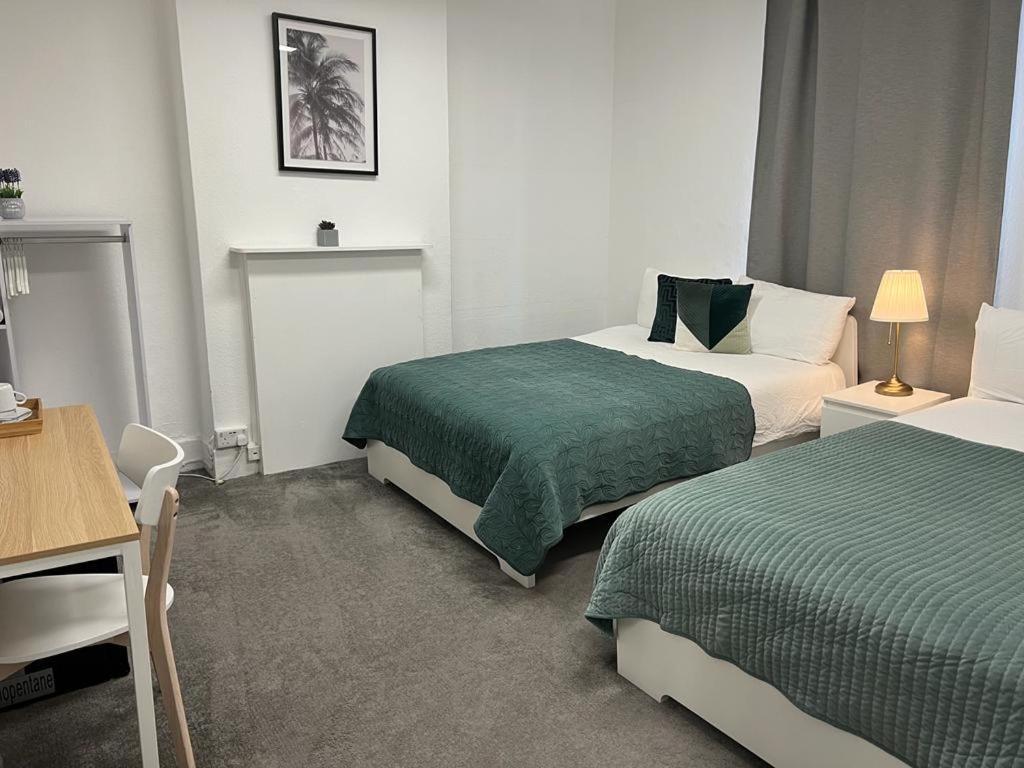 Guest Rooms In Camden Town Лондон Екстер'єр фото